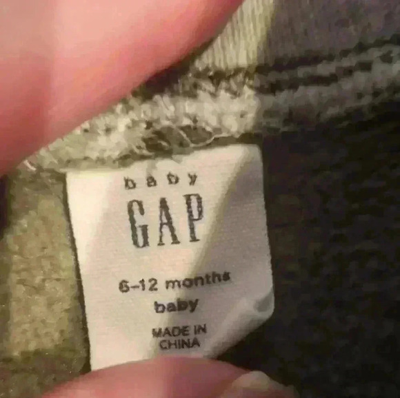 GAP Kids Camouflage Joggers - Picture 2 of 3